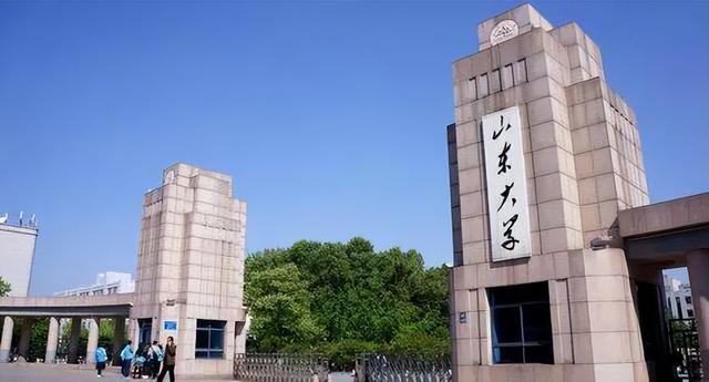 新冠实在太狡猾了，外卖配送员确诊，公厕传播40人，五一太难了