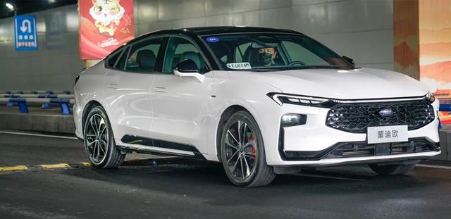 .5t和2.0l哪个动力强劲(1.5t动力好还是2.0l动力好)"
