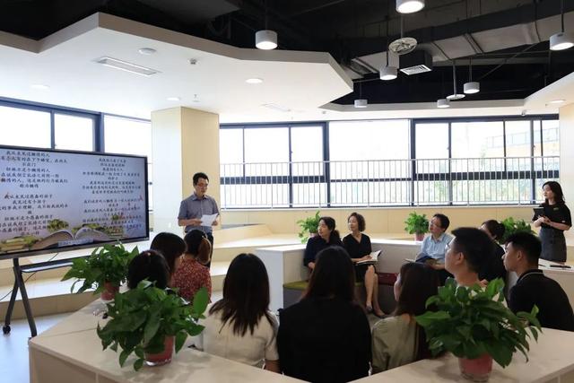 西安高新区第三十一小学：诵经典睿智 吟诗书气华