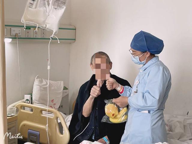 为患者送去温暖！南昌大学二附院胸外科、胸部肿瘤诊疗中心二病区在行动