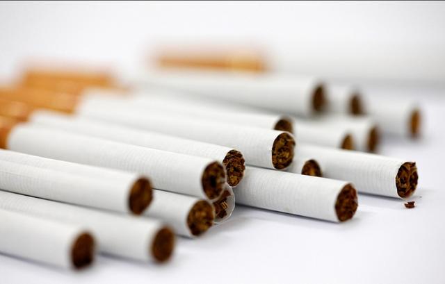 烟草局夫妻透露工资！年收入近80，让人羡慕