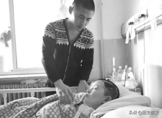 2014年美女重伤成植物人，男友借20万治疗，为何醒来却报警抓他？