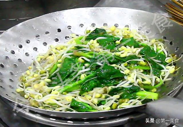 冬天又干又冷，多给孩子吃这6种补水蔬菜，营养丰富，常吃身体棒