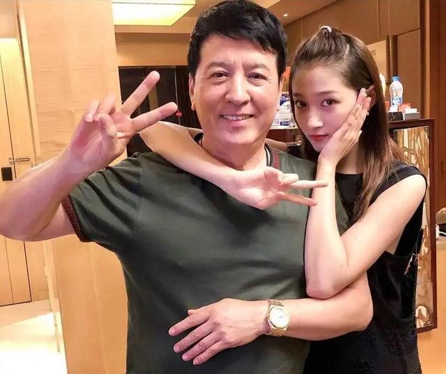 张艺谋二儿子获耶鲁大学录取通知书，7个优秀“星二代”