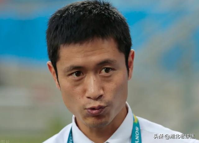 不以为耻！韩国举办纪念02世界杯比赛，范德萨希丁克朴智星到场