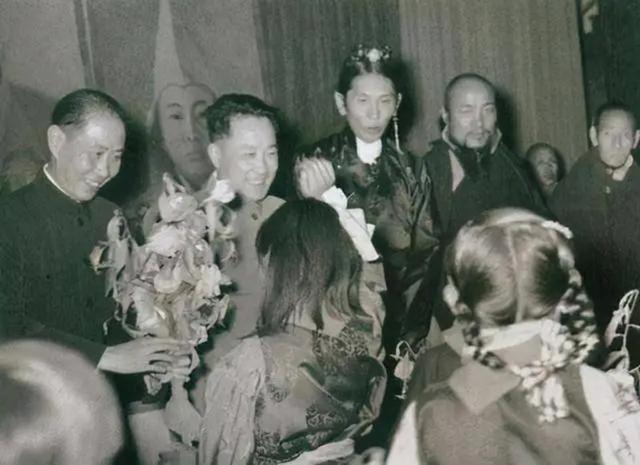 1972年张国华病逝，四川省委书记空缺，周总理推荐了谁做接任者？
