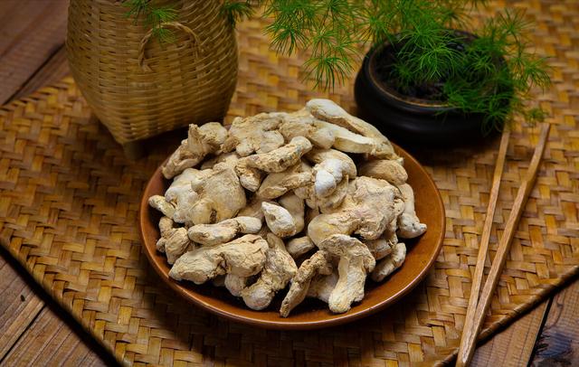 十几年的慢性咽炎、咽痛，只要对症，三味药便可消除