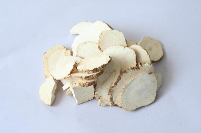 几味中药缓解行动障碍，中医调养脑出血后遗症就看这一方