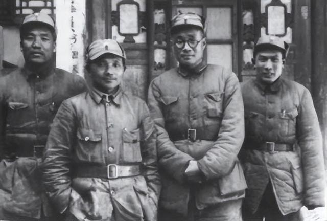 1991年邓小平得知张学良欲回大陆，马上电告杨尚昆：抓紧去开个会