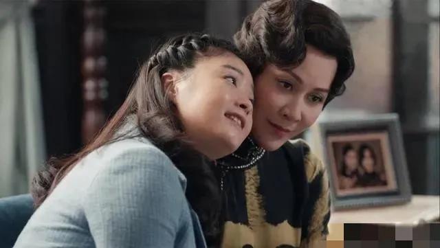 明明“廉颇老矣”，非要“尬演少女”的5大女星，羞不羞？