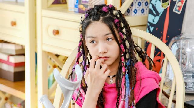 10朵“00后小花”就位，谁能成为新版国民妹妹？各有各的“门道”