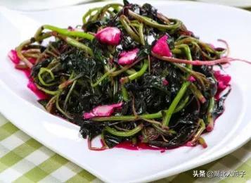 端午节，除了吃粽子，还要吃3菜2肉2果，顺应节气而食，平安入夏
