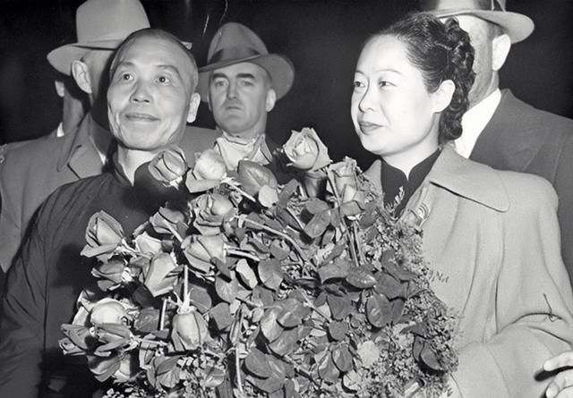1969年，李宗仁去世后留下30岁妻子胡友松，继子声明：她是李家人