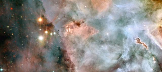 震撼！红超巨星走向超新星爆发的全过程，太阳未来的命运会如何？