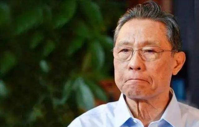 鼓浪屿千金下嫁寒门小子，却在56岁跳海自尽，是钟南山一生的痛