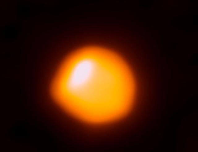 比太阳大15亿倍，危险的参宿四随时可能爆炸？科学家给出时间