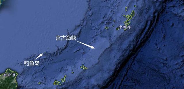 一箭三雕！辽宁舰战斗群亮剑西太，“恭迎”拜登亚洲行，侧援普京