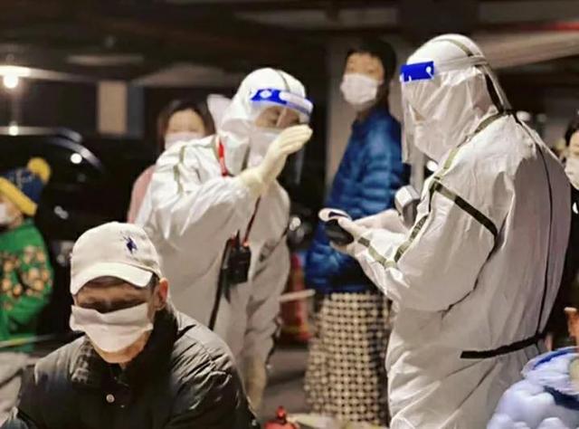 上海昨日感染者增长幅度较大的五个区：浦东松江宝山黄浦杨浦