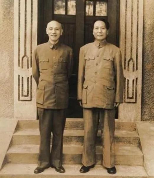 1961年，中央接到绝密情报，伟人亲批发给蒋介石：有人要暗杀你