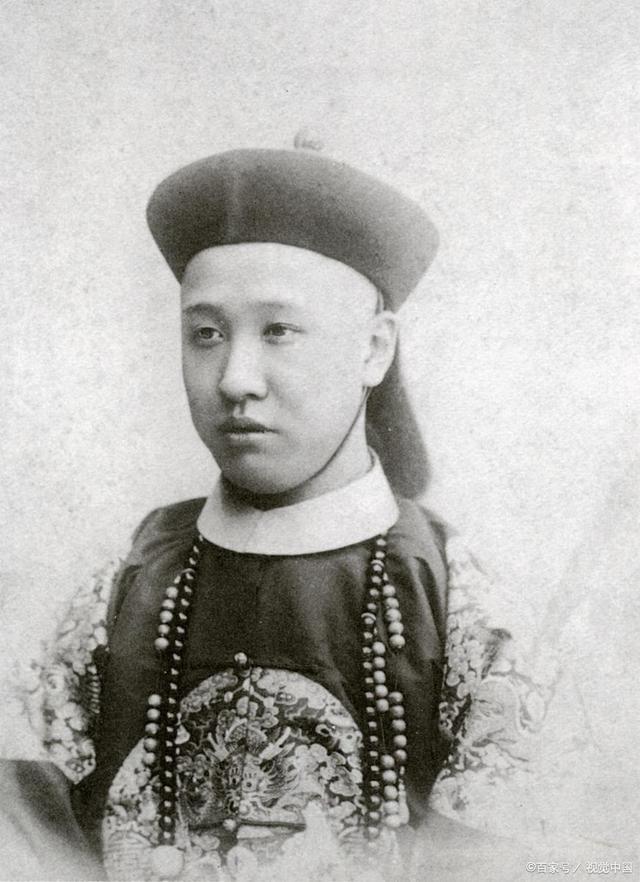 摄政王，载沣为什么在清朝灭亡之后就突然神隐了？