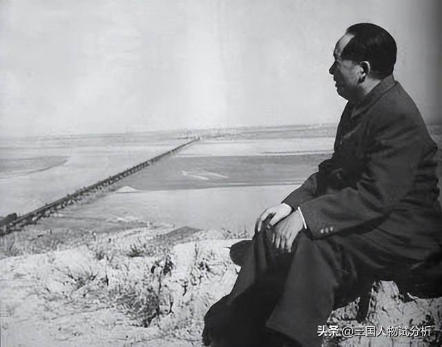 毛主席为何执意要打抗美援朝？1971年美国才顿悟，伟人高瞻远瞩