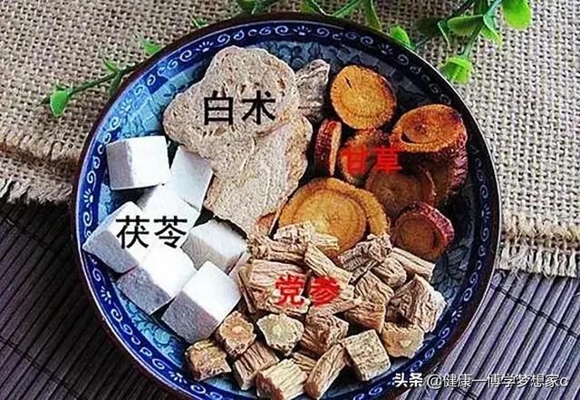 补脾胃，四君子汤、参苓白术散、补中益气汤和归脾汤有什么区别？