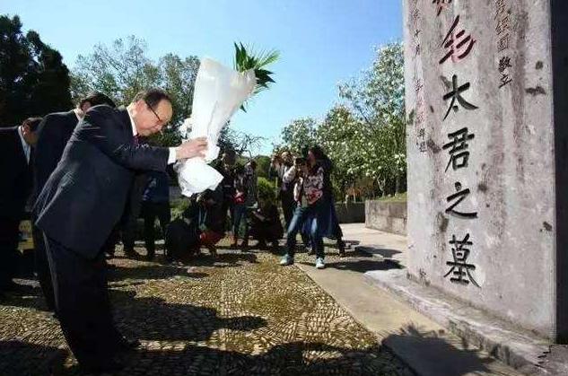 蒋经国私生子认亲路：奔波60年，熬至蒋家辈分最大，成功认祖归宗