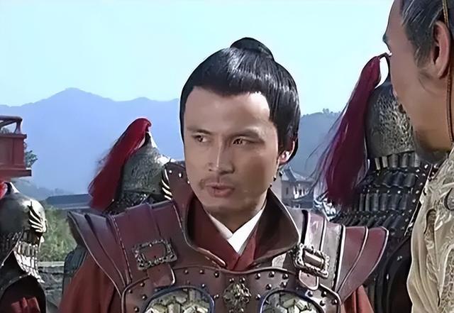 死囚被砍头前吟诗一首，朱元璋听到后，将监斩官全部处死