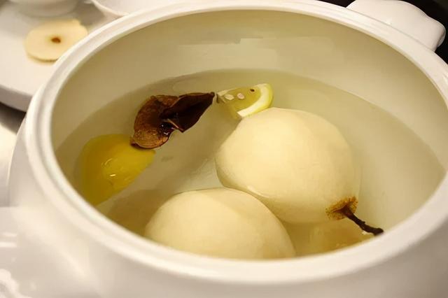 养肺护肺记住“四避五养”