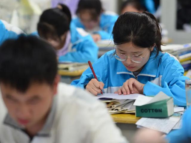 该来的还是来了，初高中生又一“捷径”被堵，预计2022年开始实施
