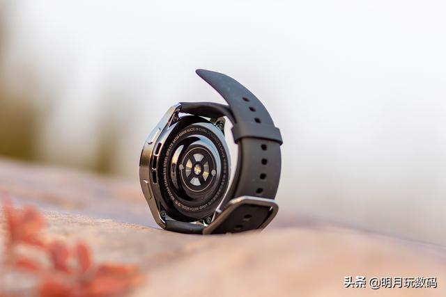 摆脱手机缚束，让运动更自由，vivo WATCH 2智能手表评测