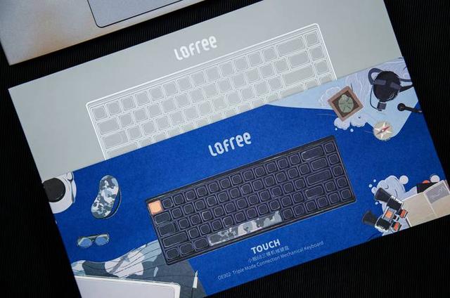 品质、颜值缺一不可——Lofree洛斐小翘蓝牙机械键盘 暗夜蓝