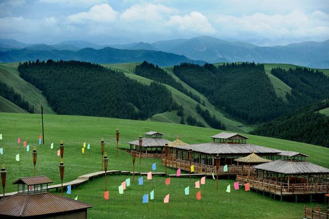 來張掖遊有東方阿爾卑斯山之稱的祁連山，不亞于去了趟瑞士