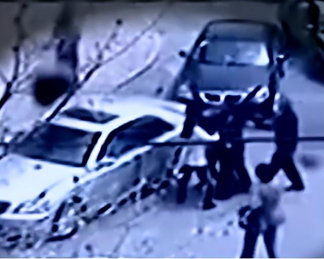 2011年大连交警被当街打死，打人者极其嚣张我爸是大官！后来怎样