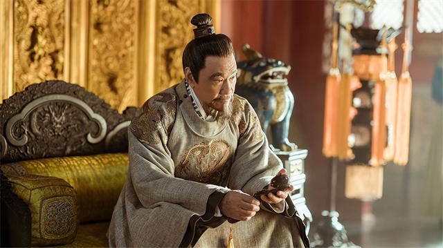 朱元璋为何不愿传位给朱棣呢？史学家：谁都可以，就他不行
