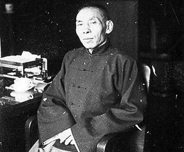 49年毛人凤列出暗杀名单，蒋介石亲笔添上三人：你还有菩萨心肠？
