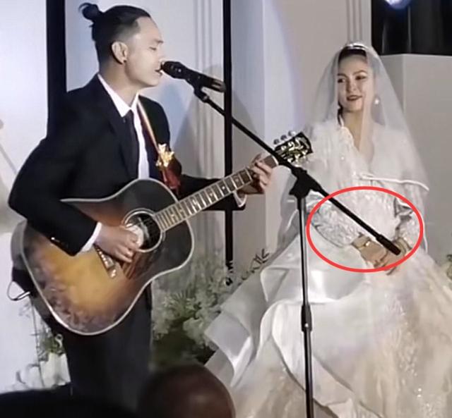 《好声音》毕夏张恒远低调结婚，两人都是汪峰的学员，婚礼照曝光