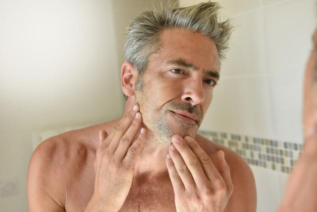 男人刮胡子次数多，说明什么？和寿命有什么关系？知识增长了。