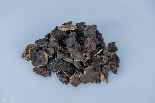 两味中药，坚持泡水喝，养心肾，润肺胃，降火滋阴，安神助眠