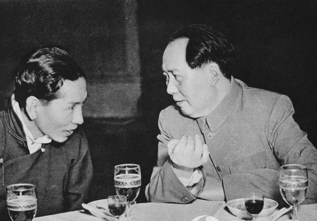 1965年毛泽东接见李宗仁，提及白崇禧，毛泽东：他是留有后路的