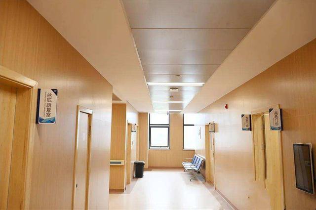 江西女子生下3胞胎，3个月花费30多万，家底被彻底掏空