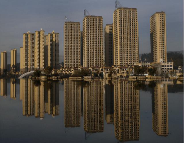我国为什么竭力“稳房价”，而不是学美、日两国主动刺破泡沫？