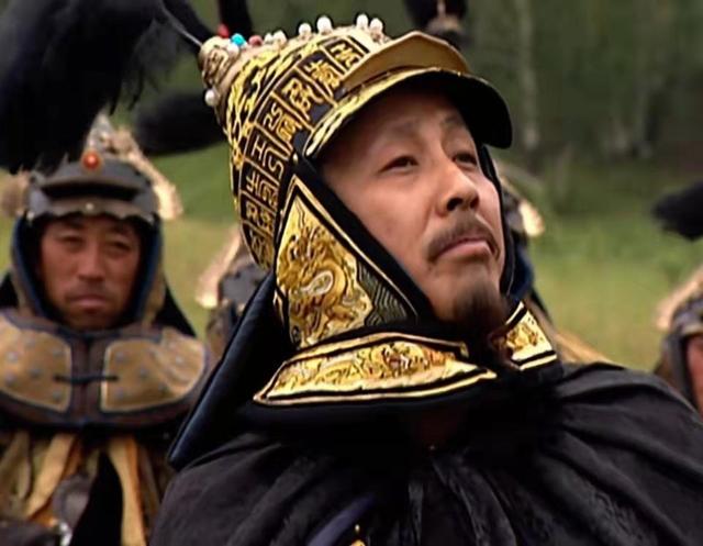 孝庄死后，为何37年后才下葬？得知康熙的难处后，才发现真是无奈