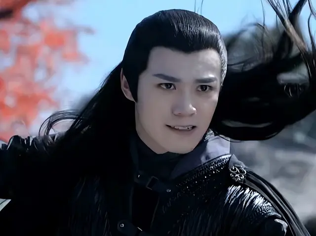 Wang Xuan, Xu Bin, and Song Yixiong played the role of "Smell the ...