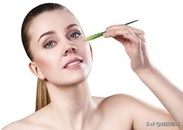 胳膊鸡皮肤感觉改善不好了