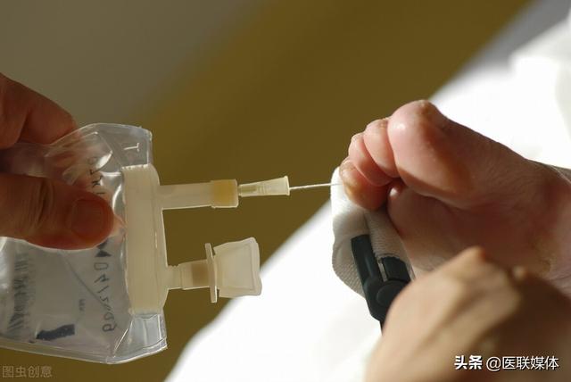 糖尿病足不能小看！糖友们做好这3点，预防或许并不难
