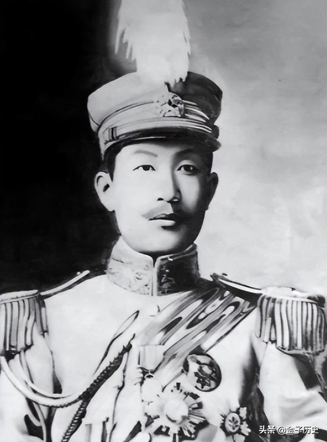 日本女护士嫁中国将军64年，生下歌唱家女儿，女婿更是家喻户晓