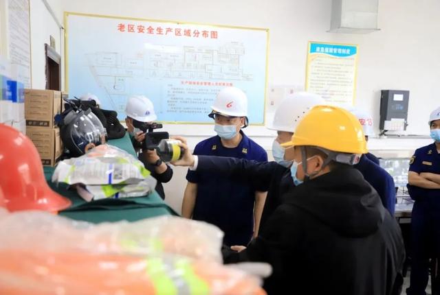 “五一”小长假，“火焰蓝”持续护航