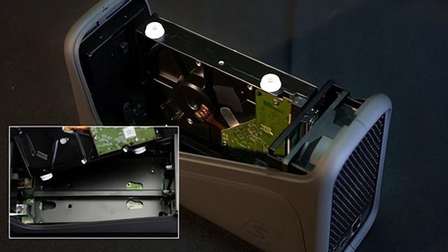 极空间Z2S测评：一款简单好用的家庭私有云，忠实的数据管家