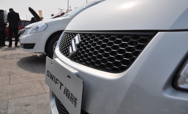 俄罗斯打算绕过SWIFT支付系统，对我们对抗美国霸权有什么启发